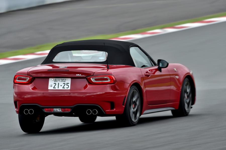  Abarth 124 Spider (348) 2016 года  (JP) (фото 2 из 58)